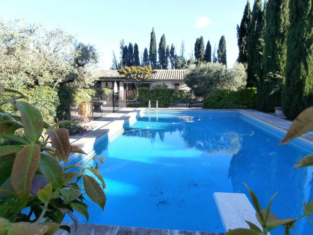 Villa Les Grands Pins Saint-Andiol Exterior foto